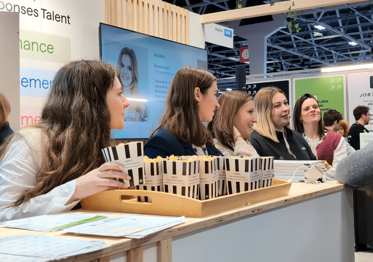 stand elevo équipes salon porte de versailles HRTechnologies